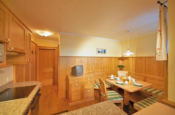 Hotel Martin Ramsau am Dachstein Kamer foto